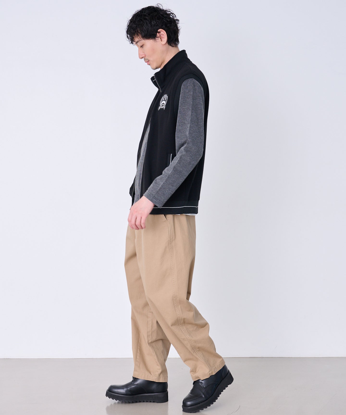 Arnold Palmer サカリバ スタンドフルジップベスト